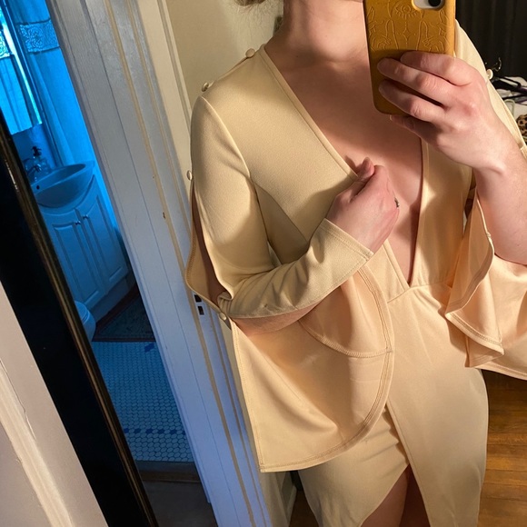 ASOS Design Kimono Button Plunge Midi Dress - Picture 3 of 14